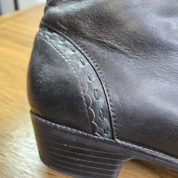 Spring Step Black Teal Leather Ankle Boots - Picture 10 of 12